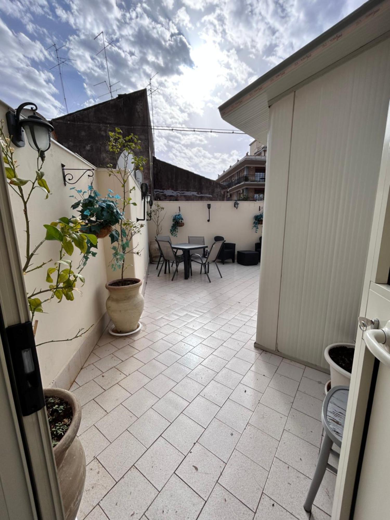 Pacini 88 Rooms And Apartment Catania Centro Luaran gambar